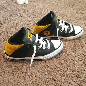 Boy's Converse All Star slide on sneakers size 1